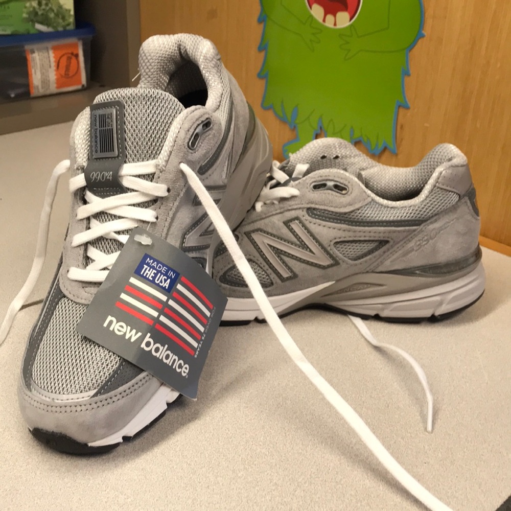 Women’s new balance 990v4 running shoes